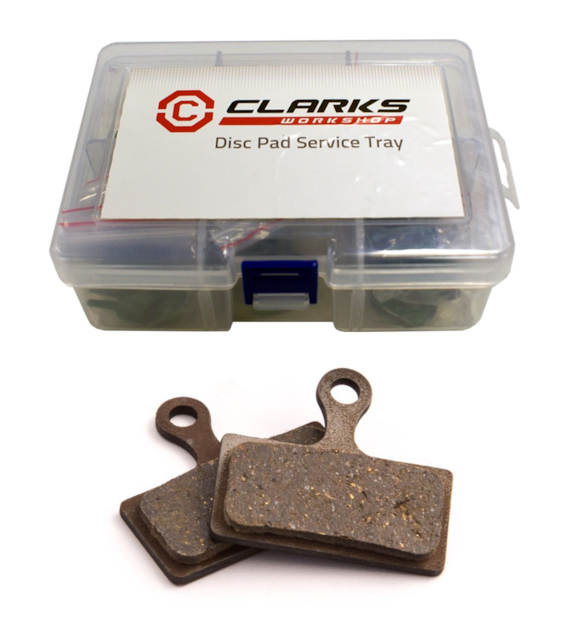 Okładziny hamulcowe CLARKS VX852 Żywiczne, Dla SHIMANO/FSA/CLARKS (Shimano XTR M985, M987, M988, M975, M965 - XT M785, SLX M666, M675, DEORE M615, Alfine/Clarks M1, M2, M3, CMD-22, CMD-23, CMD-27) Pudełko 25 par (NEW)